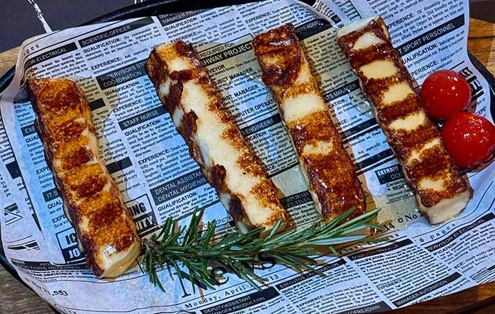 queijo-grelhado-com-mel